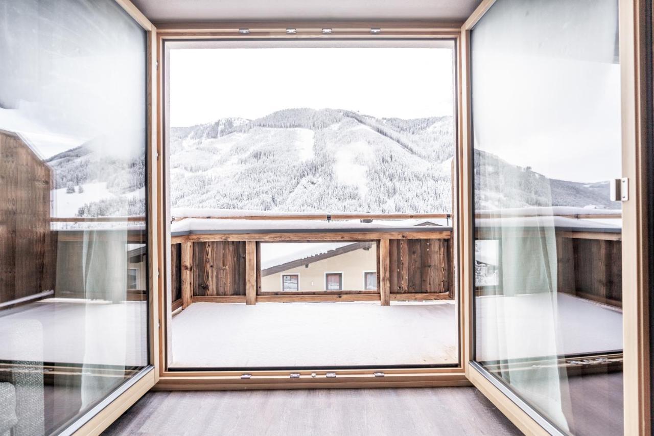 Hotel Astrid - Inklusive Kostenfreier Jokercard Saalbach-Hinterglemm Dış mekan fotoğraf